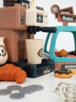 Brinquedos Educativos Cafeteira Infantil e Caixa Registradora Kit Cozinha Menina e Menino Brinquedo Montessori Presente Dia das Crianças Educacional Comidinha de Madeira de Plástico Azul - brinquedo infantil da Kinderland Brinquedos