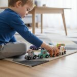Trem de Madeira Magnético Educativo 12 Peças com Carrinhos e - brinquedo infantil Kinderland Toys